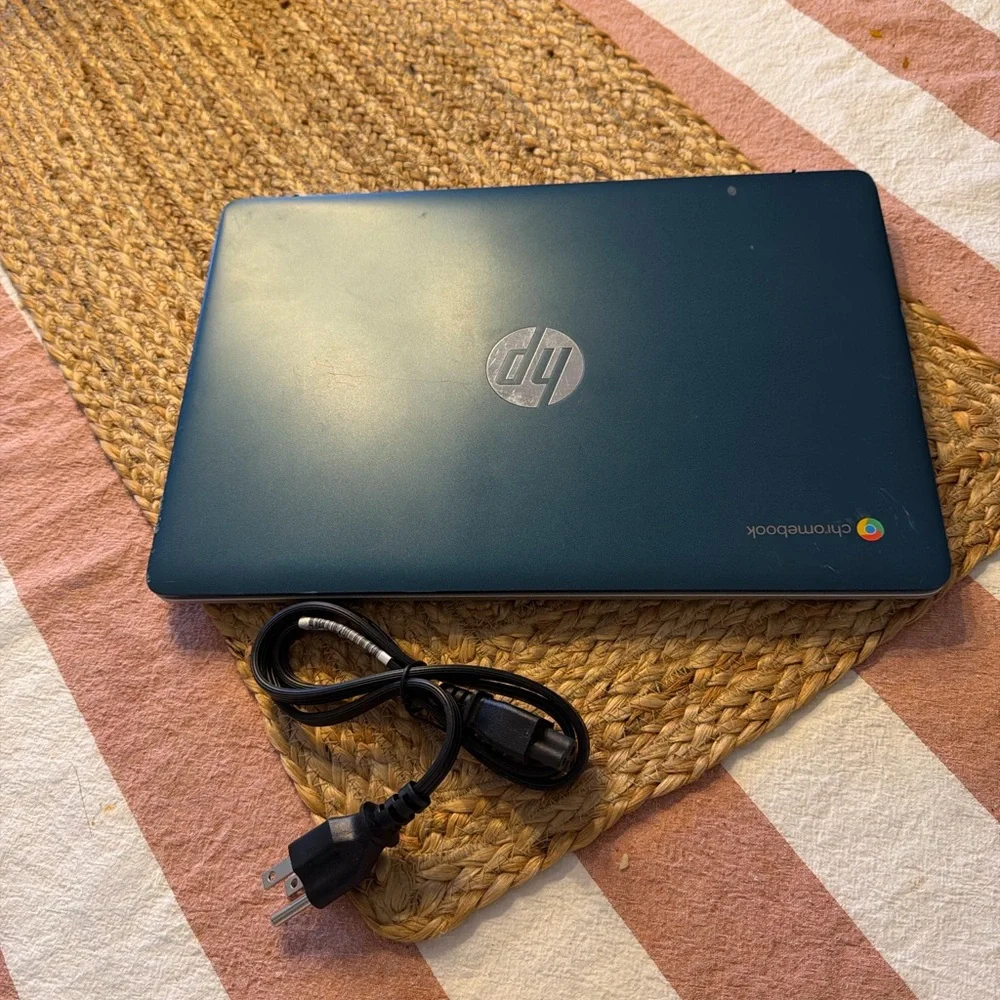 HP 14” Chromebook - Dark Teal